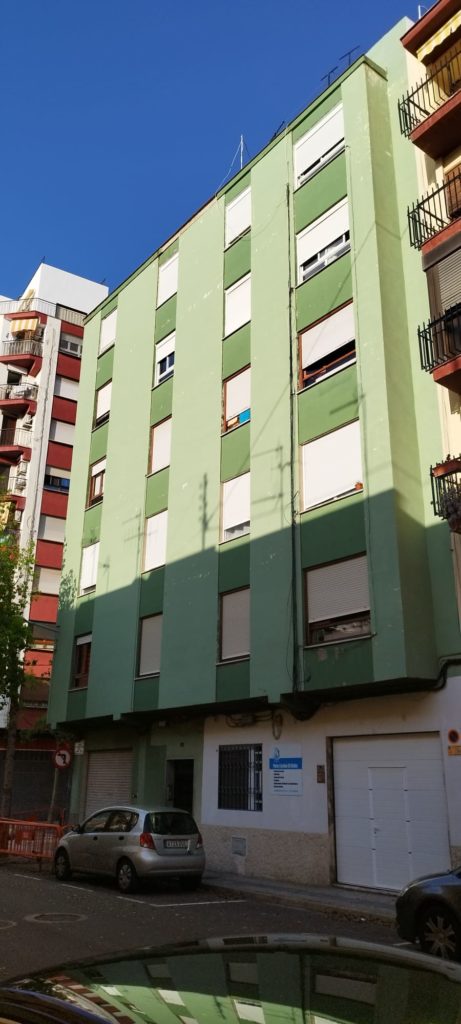 Grietas en fachadas de Castellón: cuándo rehabilitarlas